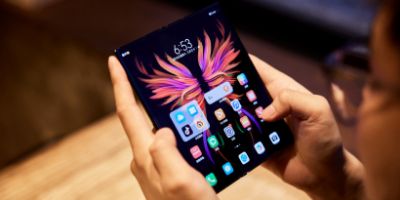 Huawei Mate Xs 2 flagship folding screen phone photo tour